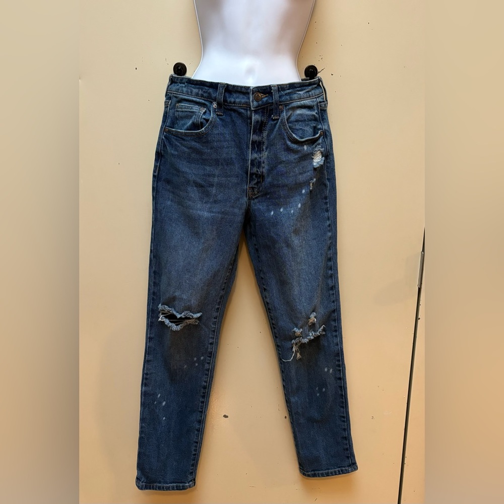 Distress jeans